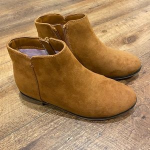 Girls tan booties
